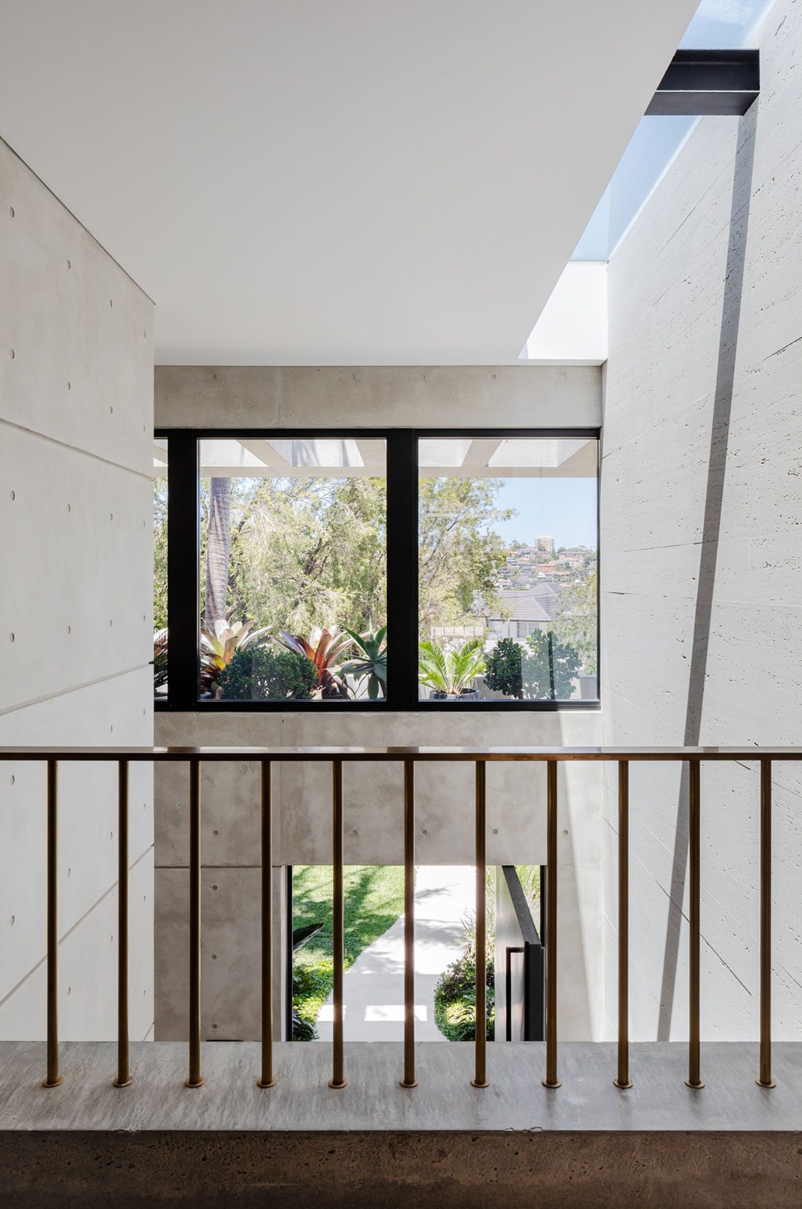 The Whisper - by Manolev & Associates Architects